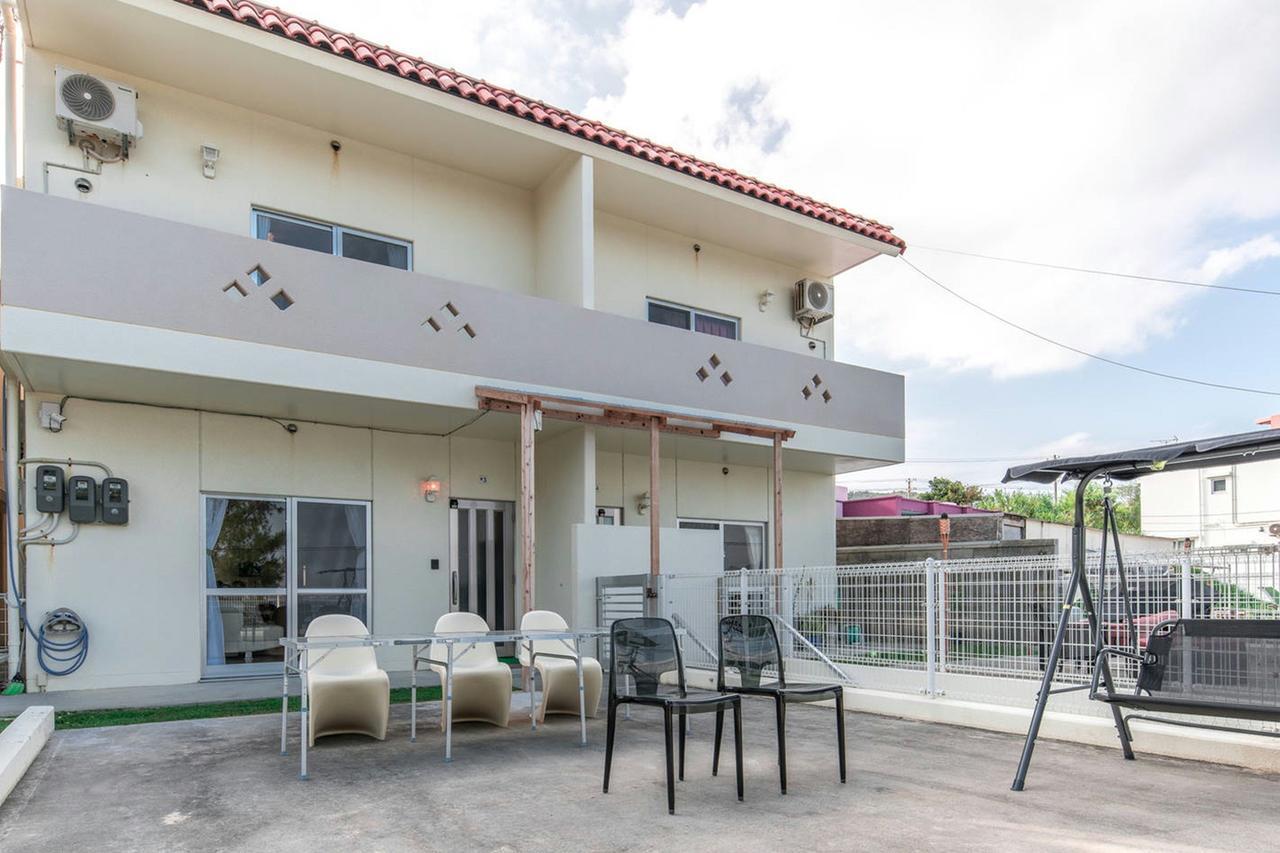 Sea Side Yaka Villa Onna Buitenkant foto
